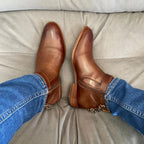 Botines de cierre para hombre con pantalón de mezclilla oufit