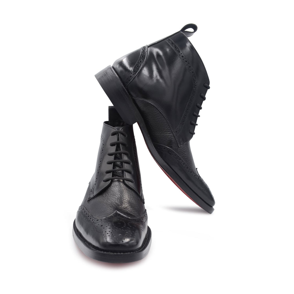 Calzado de vestir negro para hombre hecho en piel genuina marca Estilo DH