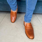 Zapatos penny loafers hombre color miel