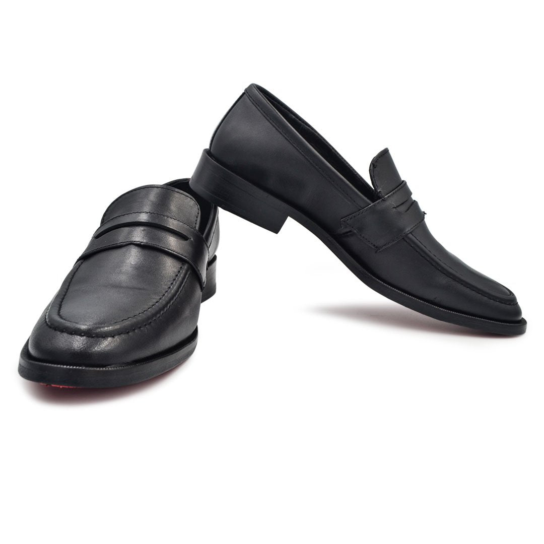 Mocasín de Vestir tipo Penny Loafer de Piel con Suela de Cuero para Hombre