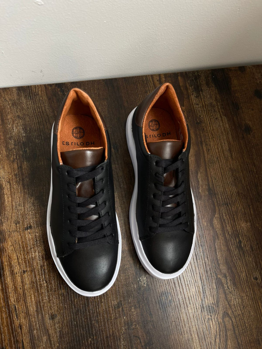 Tenis Essential Negro