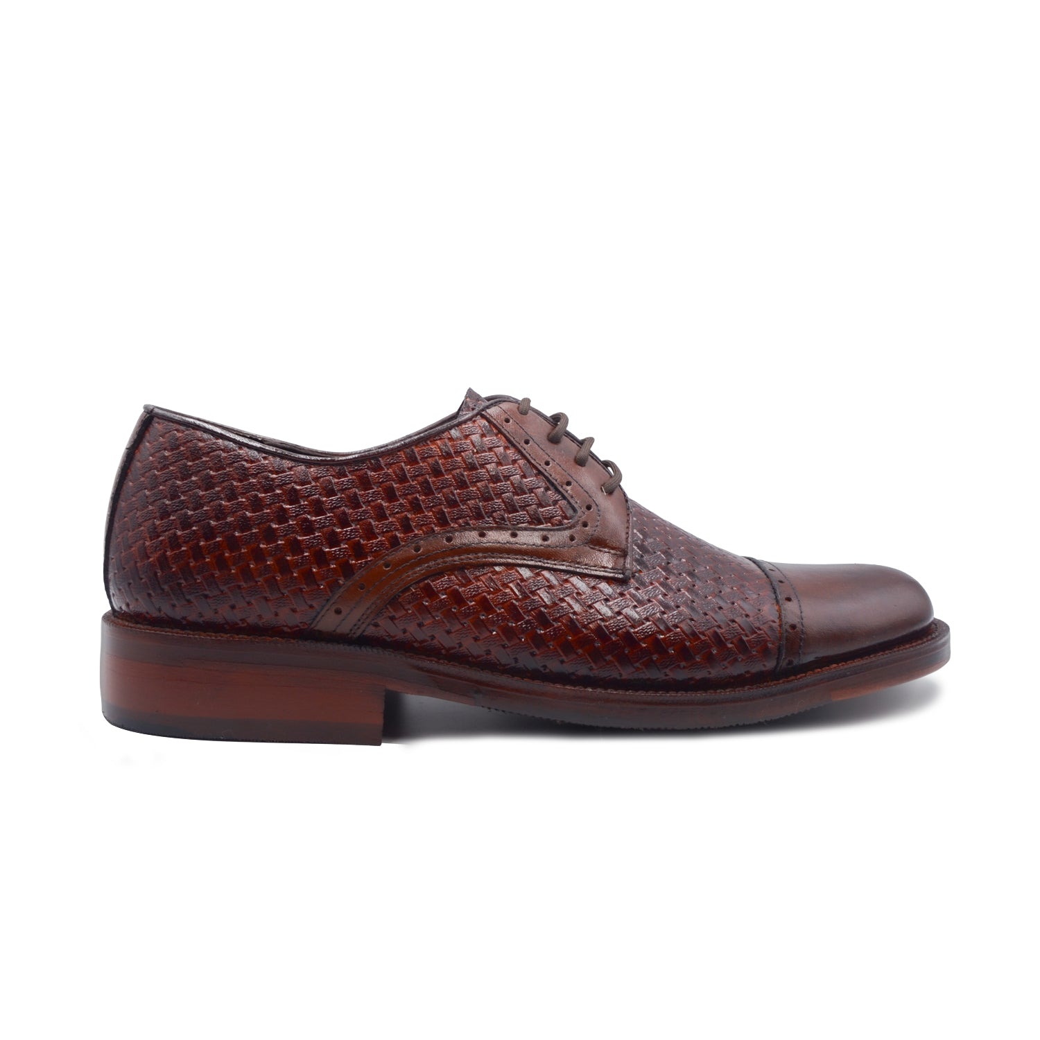 Zapato Brogue Trenzado Café