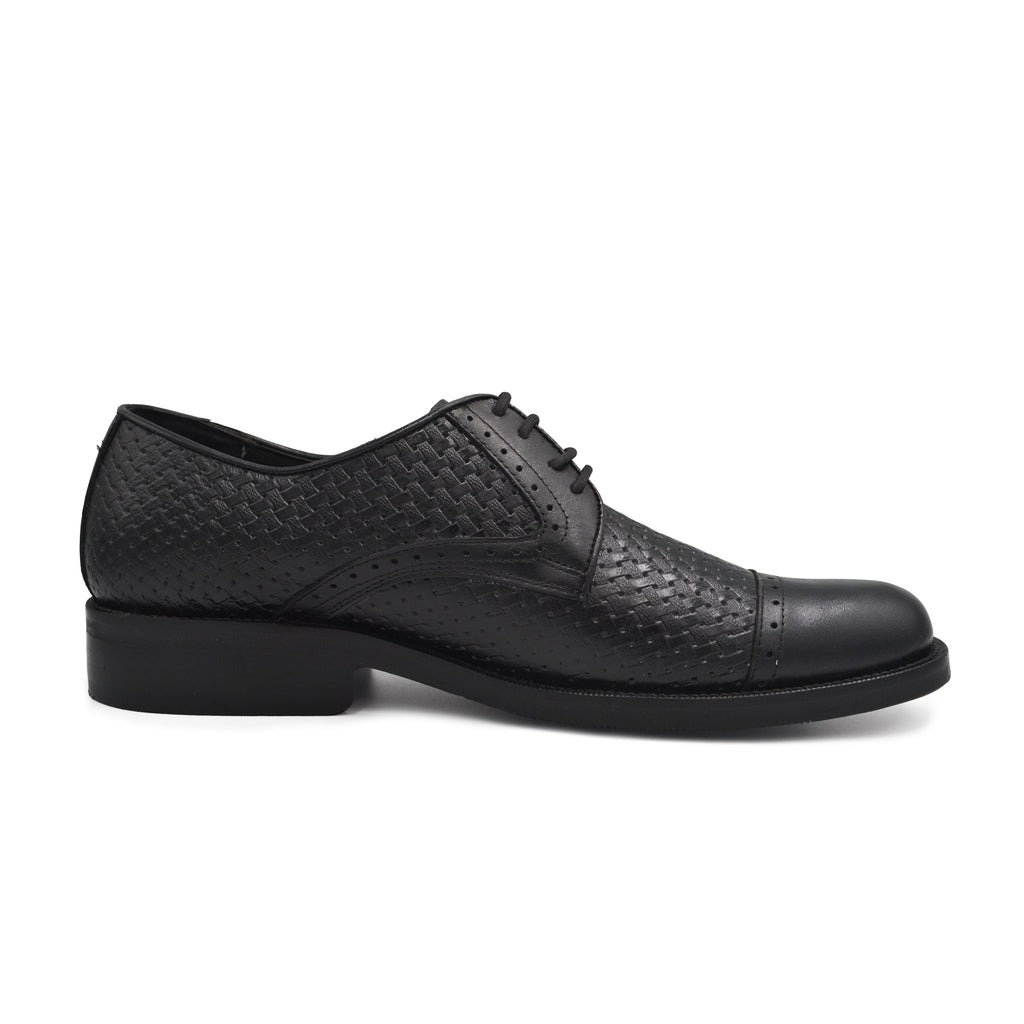 Zapato Brogue Trenzado Negro