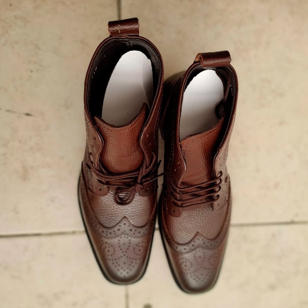 bota bostoniana para hombre color café